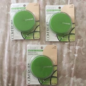 3 COVER GIRL CLEAN PRESSED MAKEUP POWDER BUNDLE